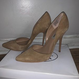Steve Madden nude heels